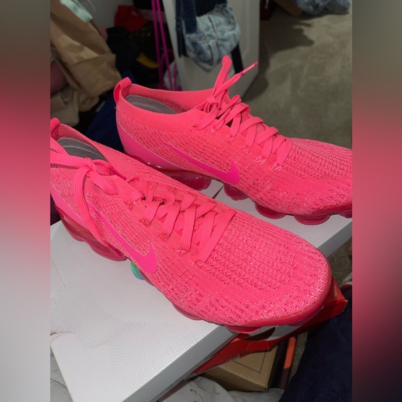 Nike Fly Knit Vapormax - Picture 2 of 9